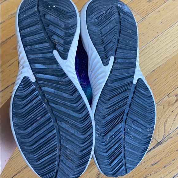 Adidas tie dye tennis shoes - Picture 7 of 12